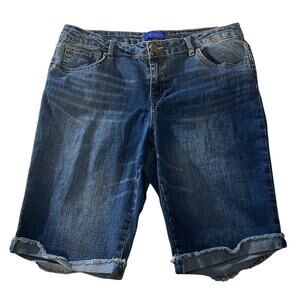 Simply Styled Women Size 12 Mis Rise Cuffed Bermuda Jean Shorts Medium Wash